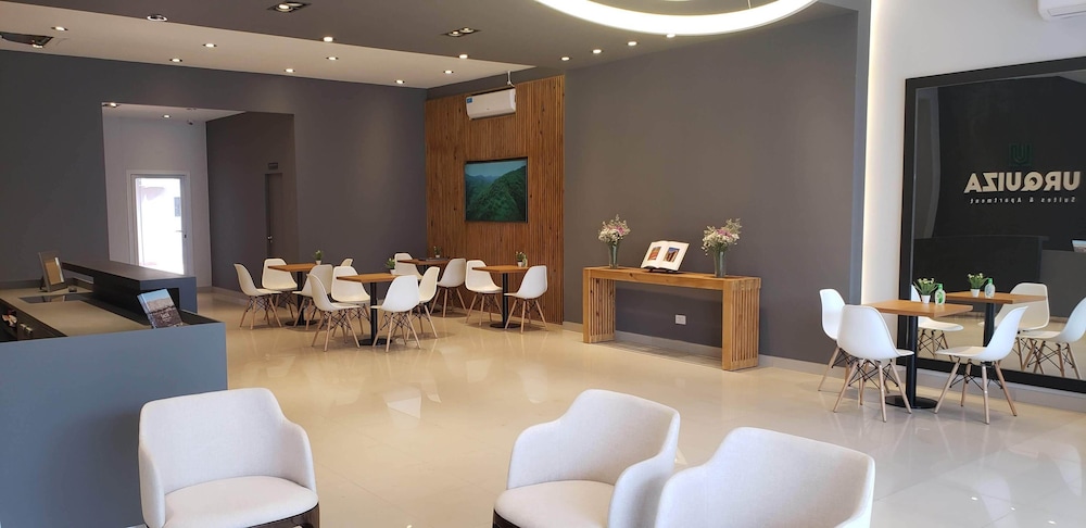 Urquiza Suites Salta 8/15