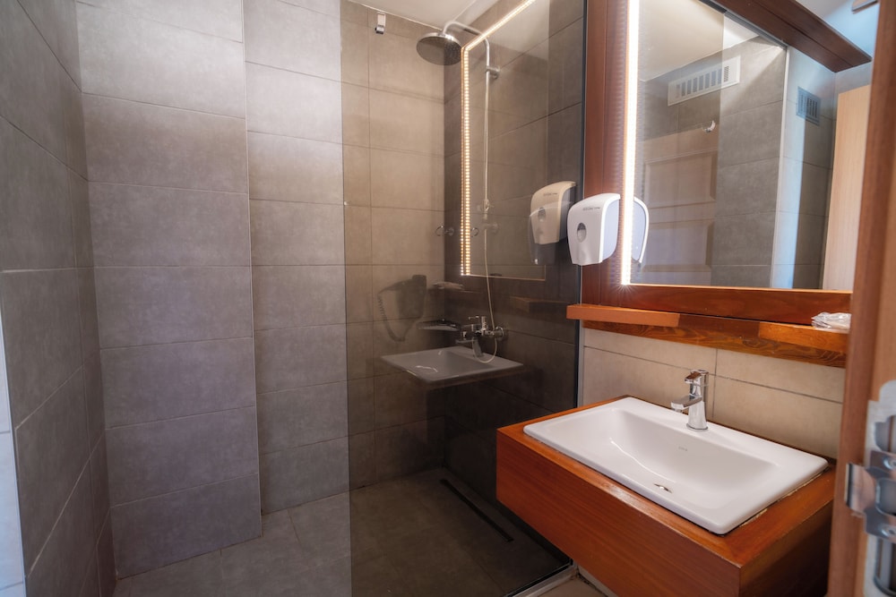 Grand Hotel Azmakhan Spa & Wellness 49/50