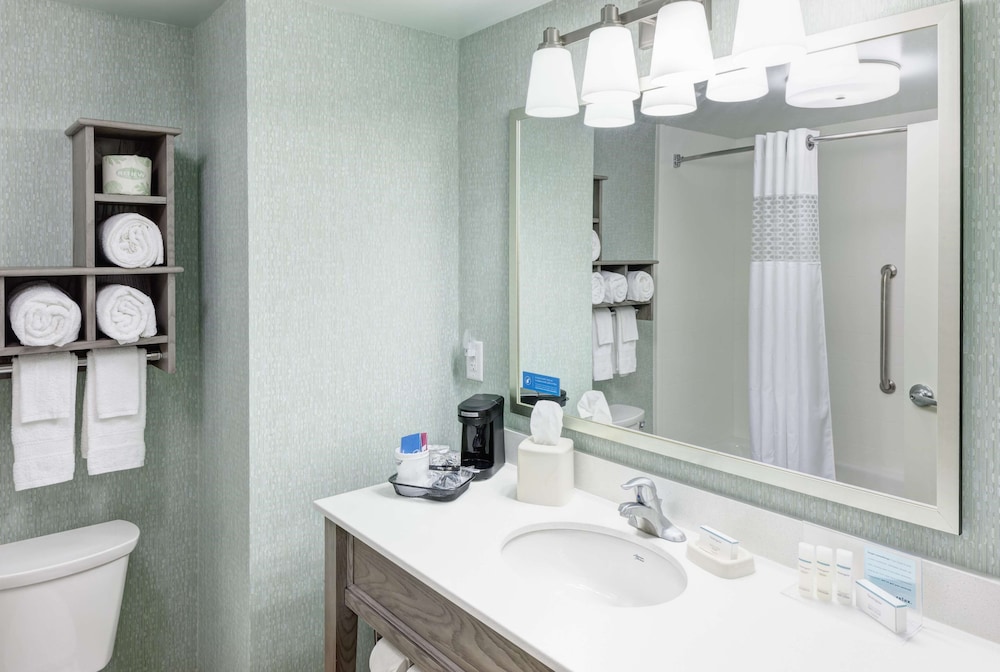 Hampton Inn And Suites Carolina Beach Oceanfront 22/48