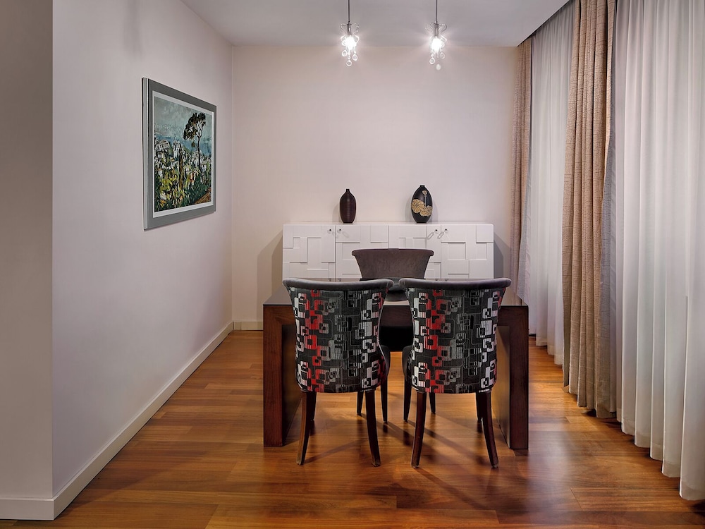 Galateia Residence 37/50