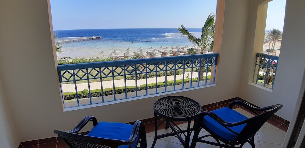 Concorde Moreen Beach Resort & Spa - All Inclusive 36/50
