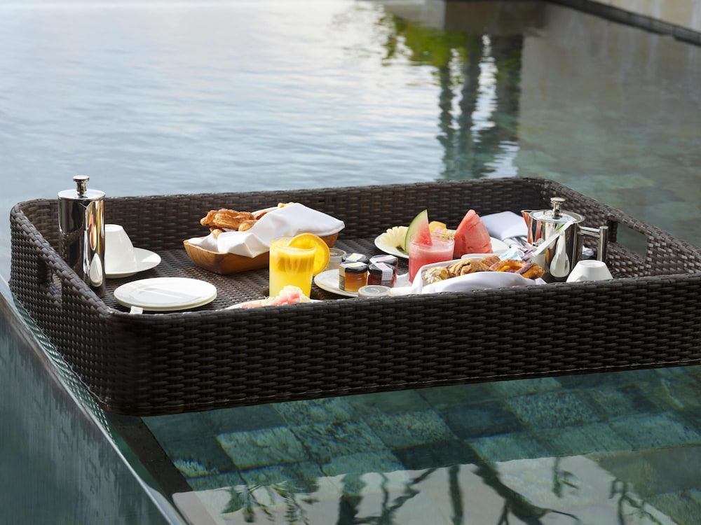 The Apurva Kempinski Bali 74/93