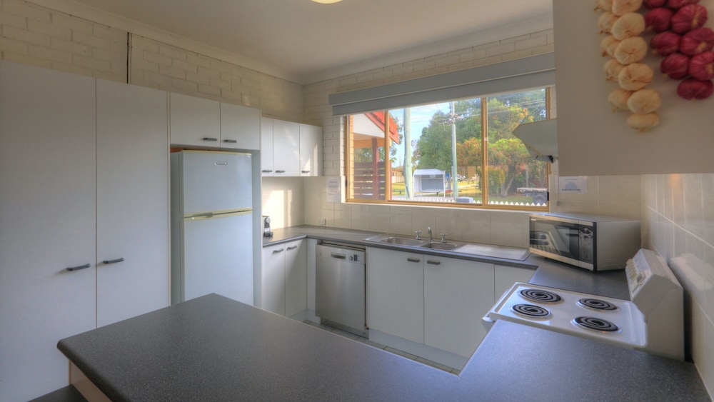 YAMBA MOTOR INN 44/62