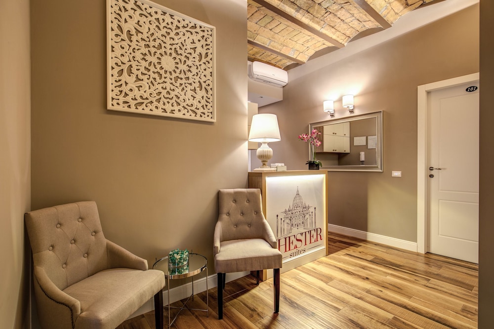 Chester Suites 27/32