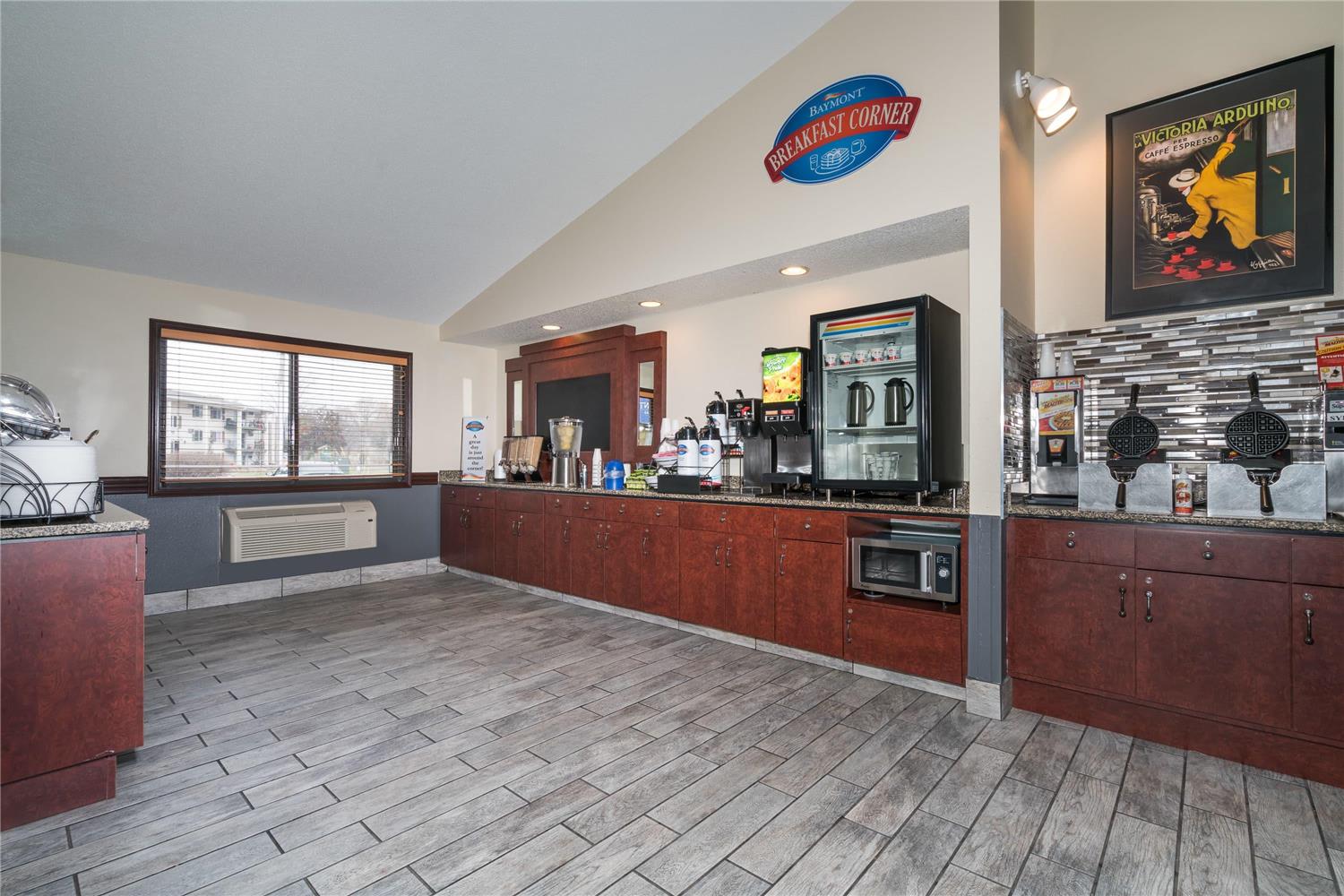 Baymont By Wyndham Bloomington Msp Airport 8/31