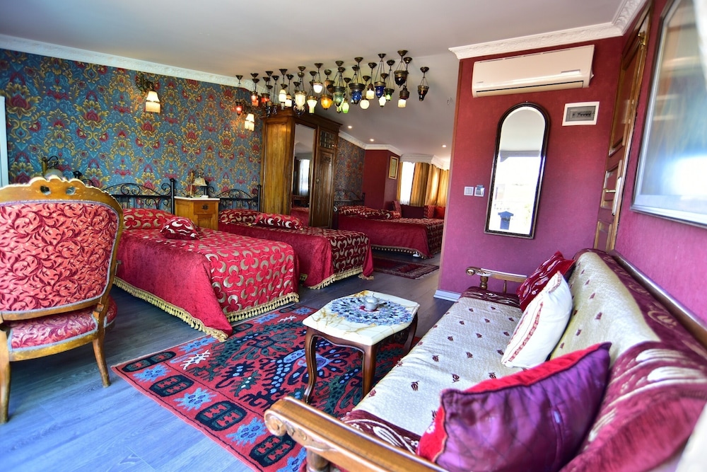 The Kybele Hotel Special Class 21/50