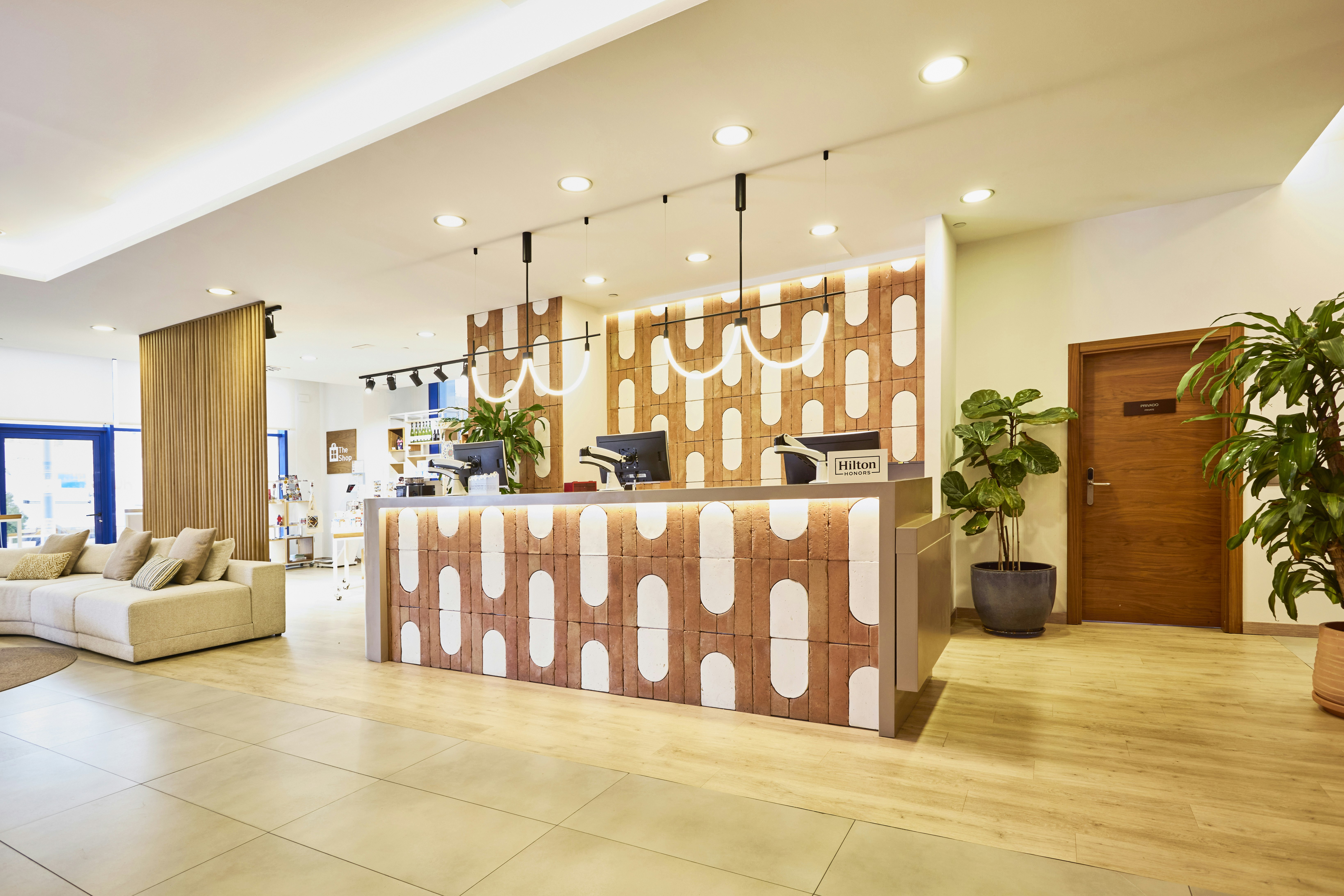 Hilton Garden Inn Sevilla 8/55