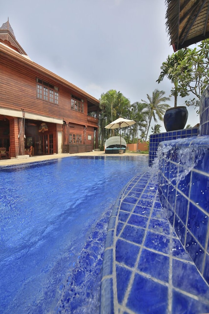 Presidential Thai Villa 18/36