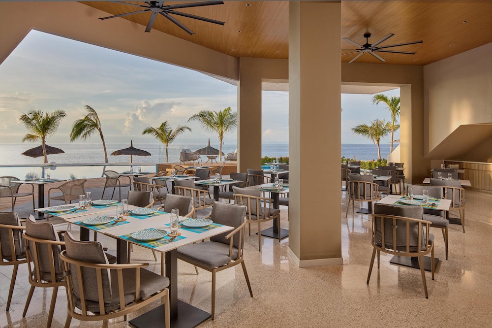 Lime Resort Bohol, a member of Radisson Individuals Premier 45/60