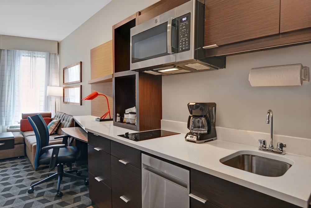 TownePlace Suites by Marriott Indianapolis Downtown 51/56
