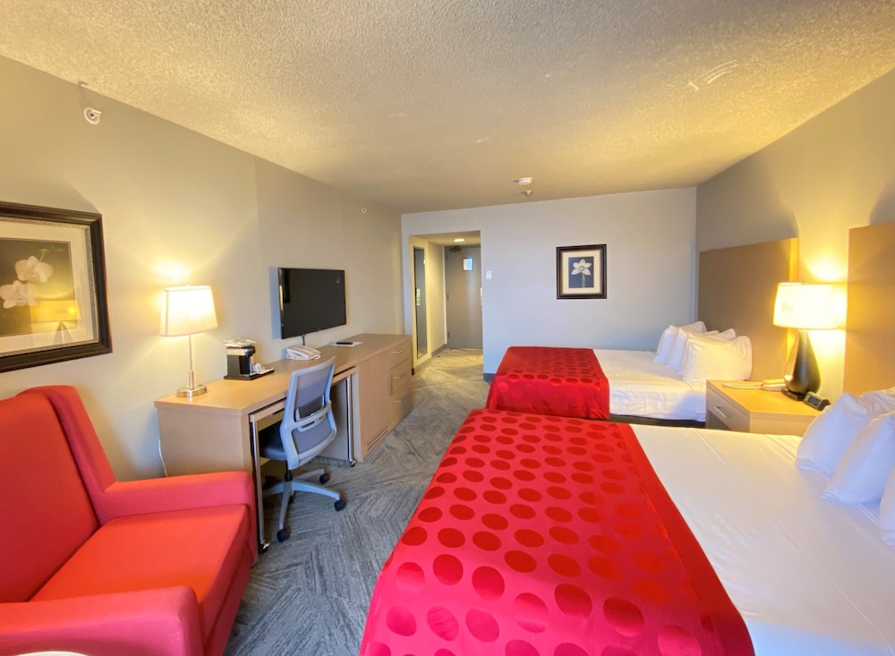Penticton Lakeside Resort 7/58