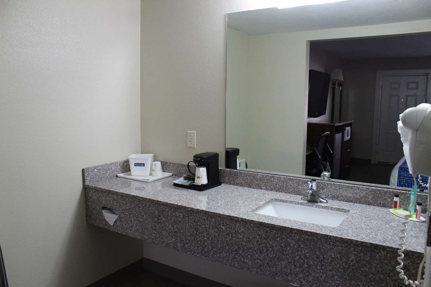 Travelodge By Wyndham Cedar City 7/7
