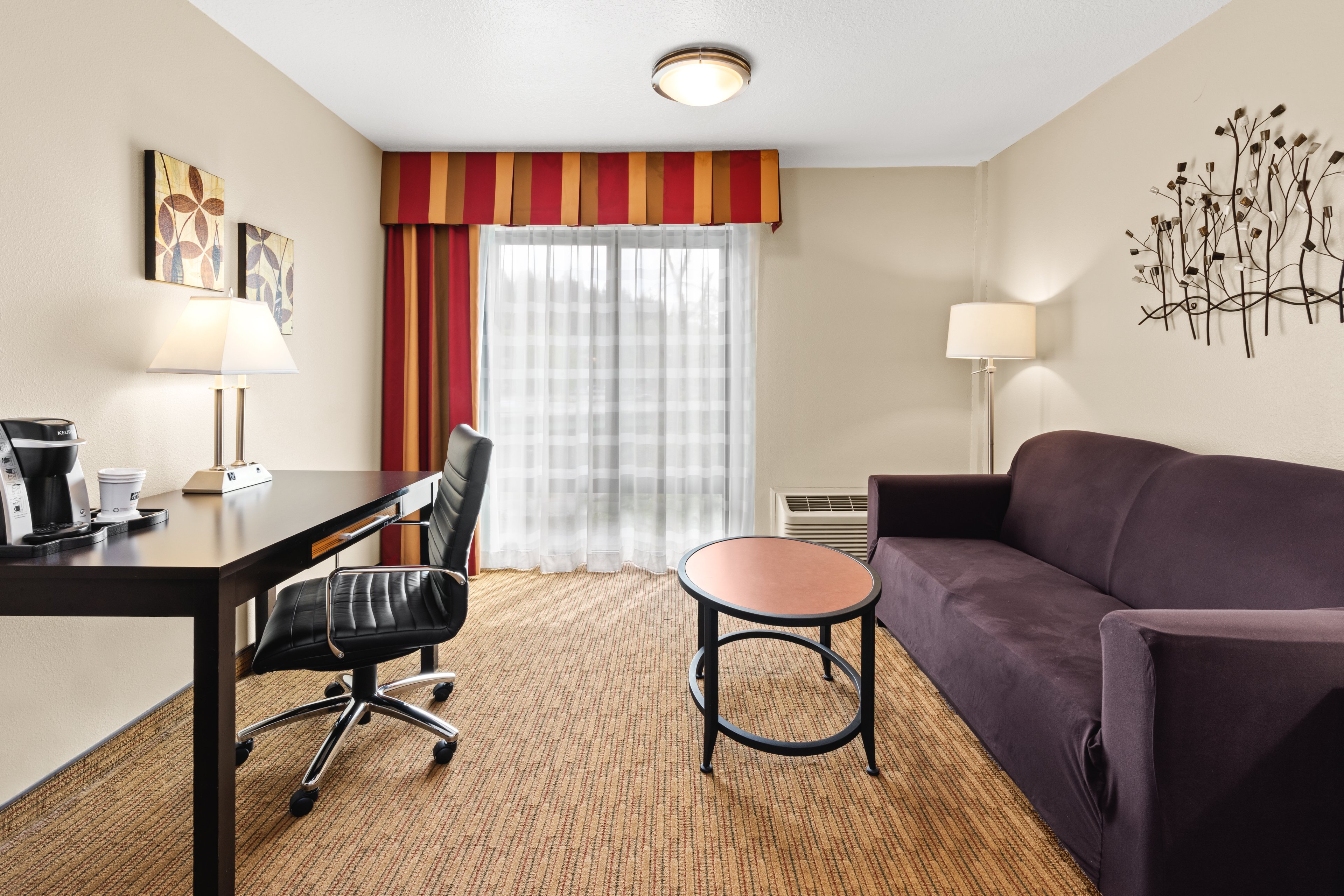 Holiday Inn Express Portland Se-Clackamas Area 35/50