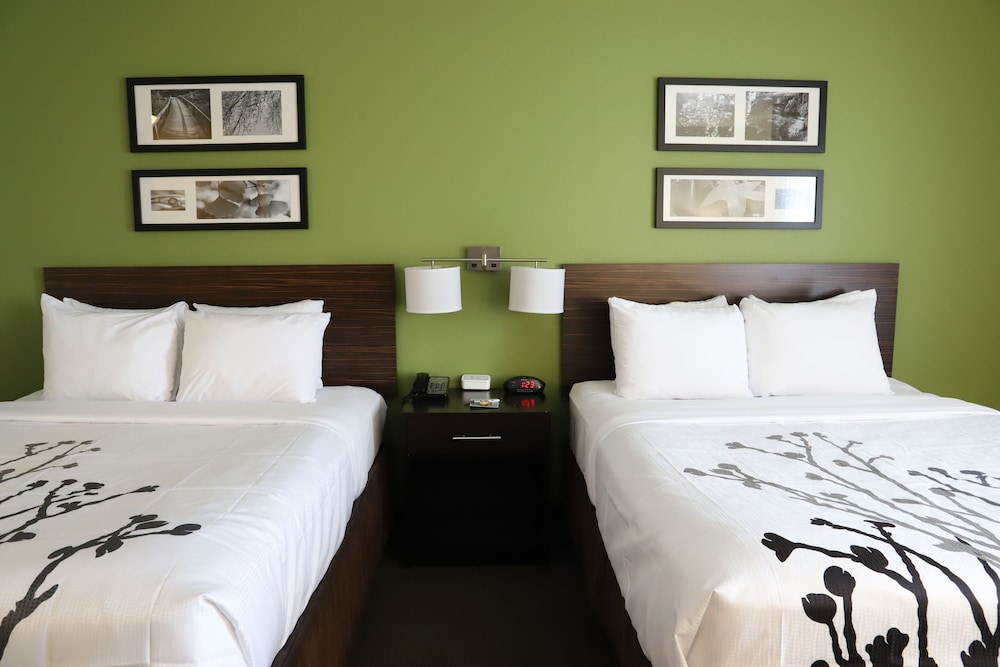 Sleep Inn & Suites Belmont / St. Clairsville 11/45