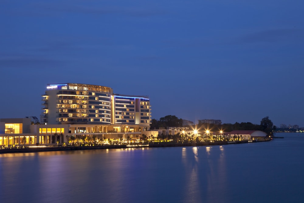 GRAND HYATT KOCHI BOLGATTY 2/71