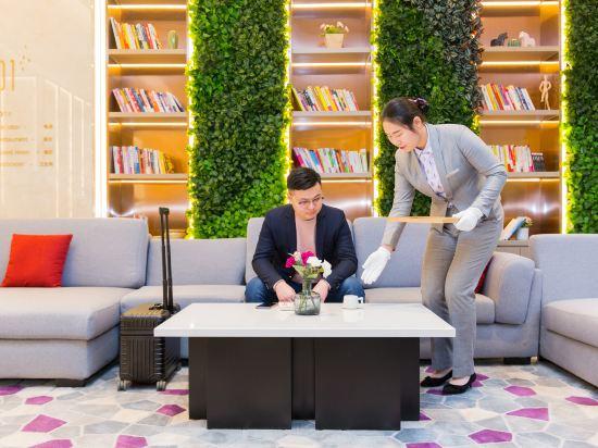 Lavande Hotel (Beijing ABP) 44/52