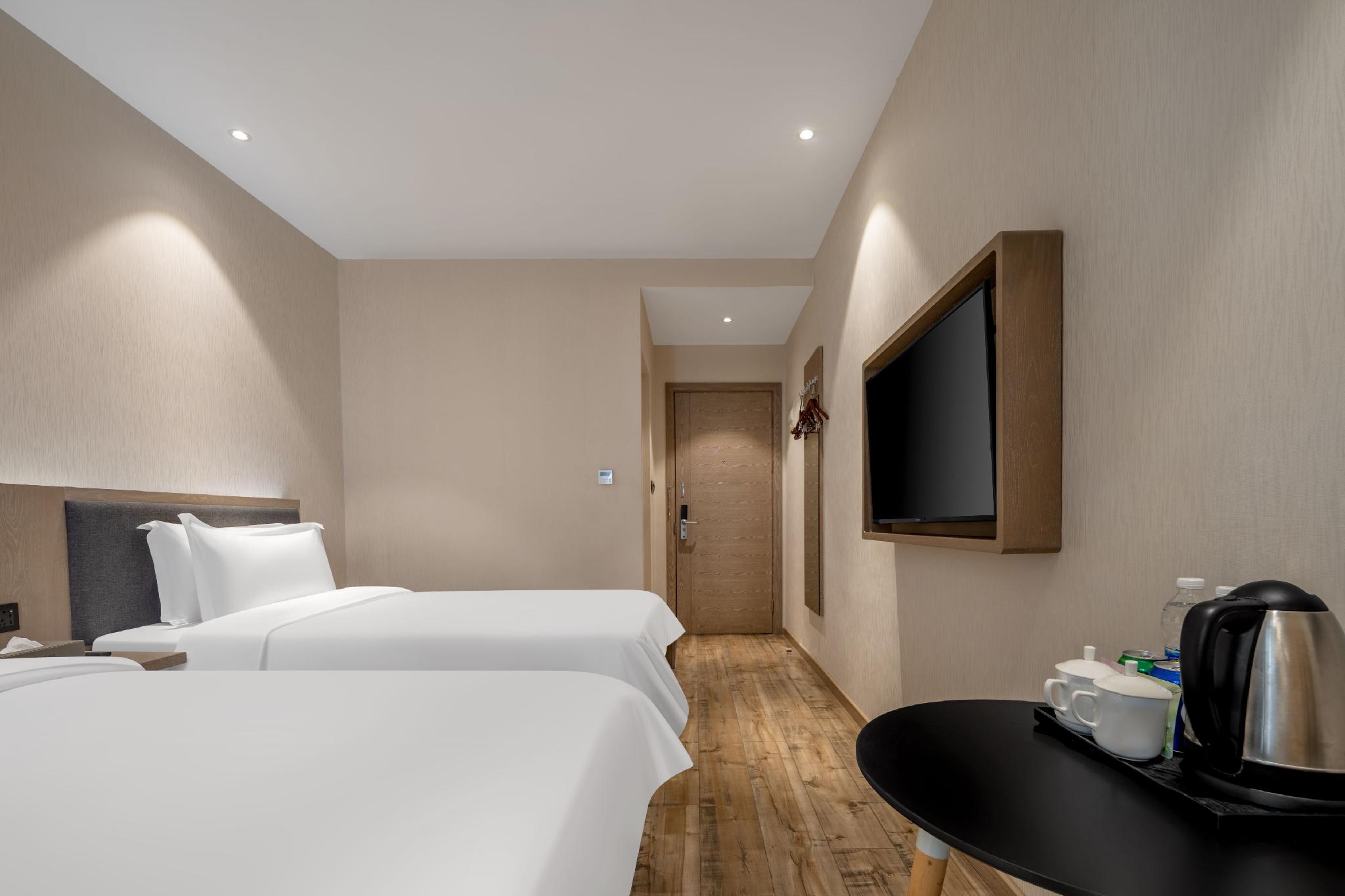 Elegant, Twin Beds