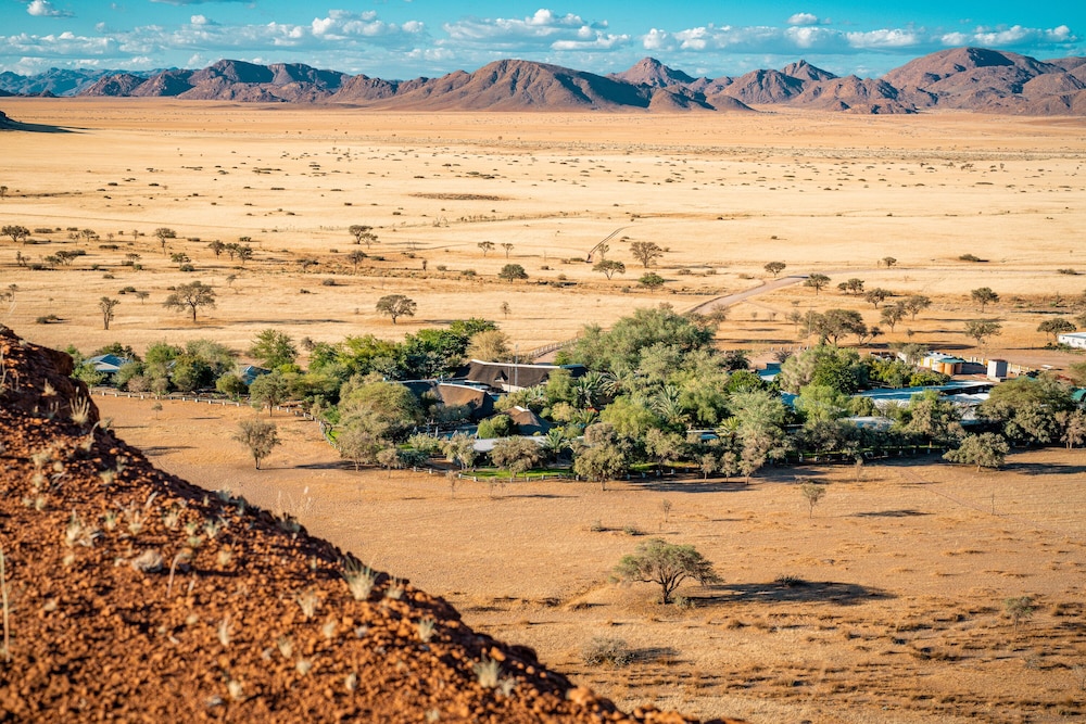 Namib Desert Lodge 60/69