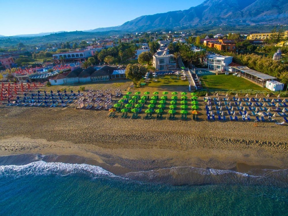 Cretan Beach Resort Hotel 49/57