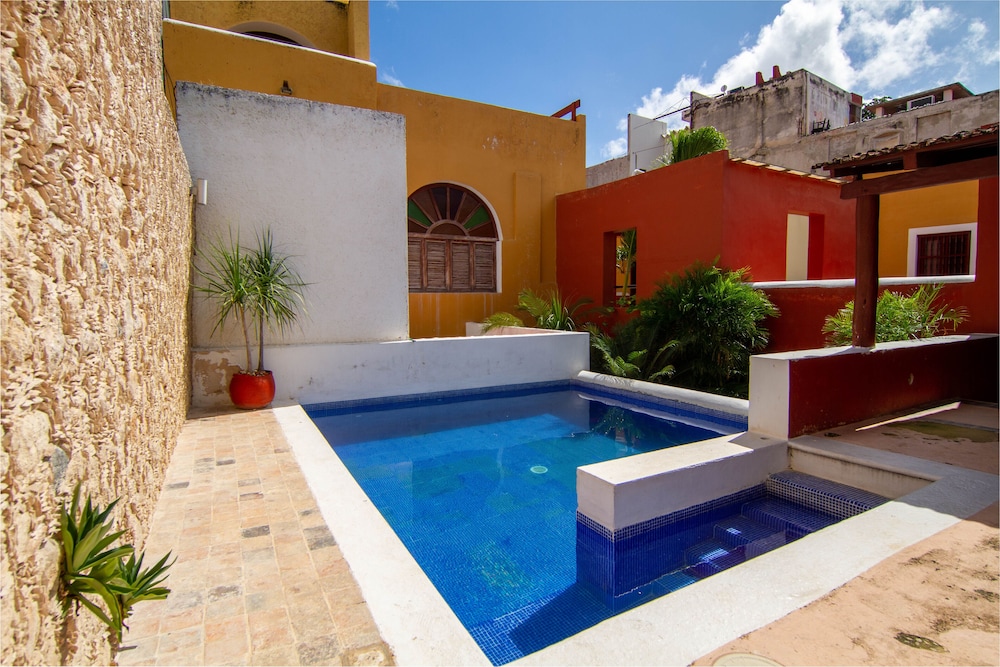 Casa Don Gustavo Hotel Boutique 72/75