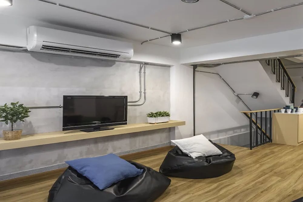 Ora Hostel Bangkok 60/65