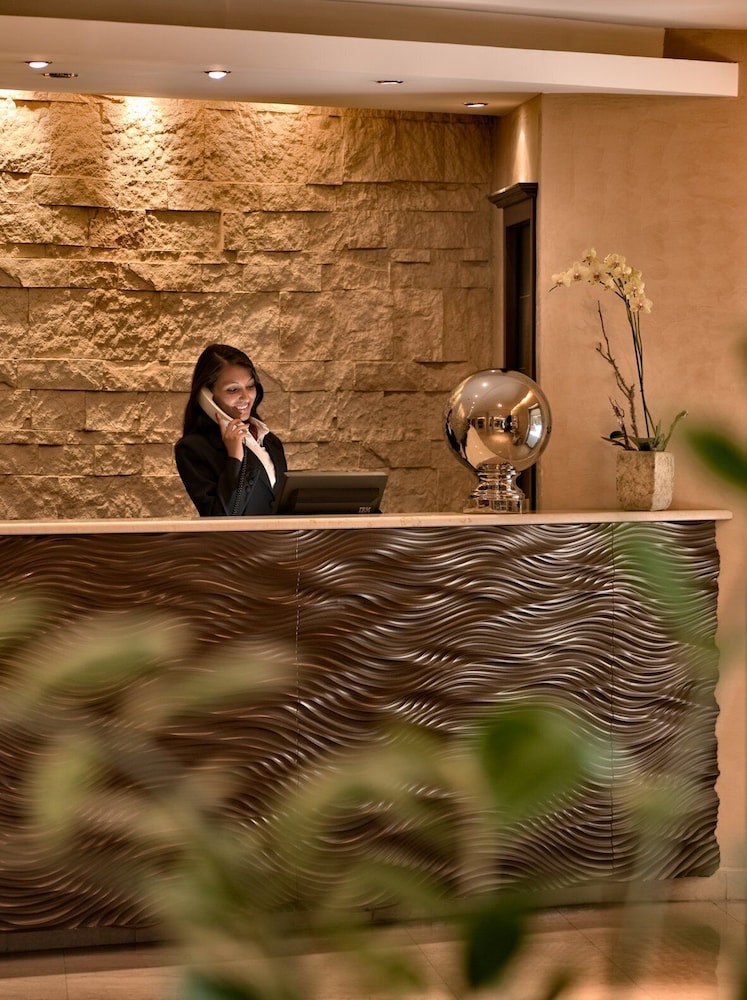 Regina Margherita Hotel 34/56