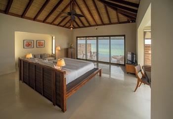 1 Bedroom, Sunrise, Water Pool Villa, Villa, King Bed