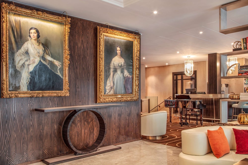 Hotel Bristol Geneva 32/50