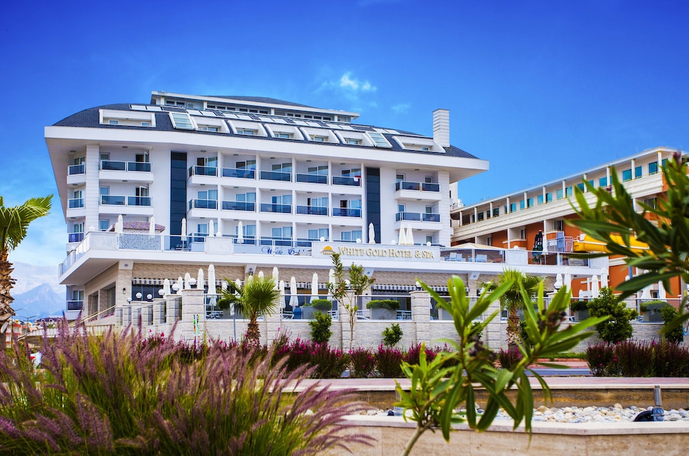 White Gold Hotel & Spa 2/67