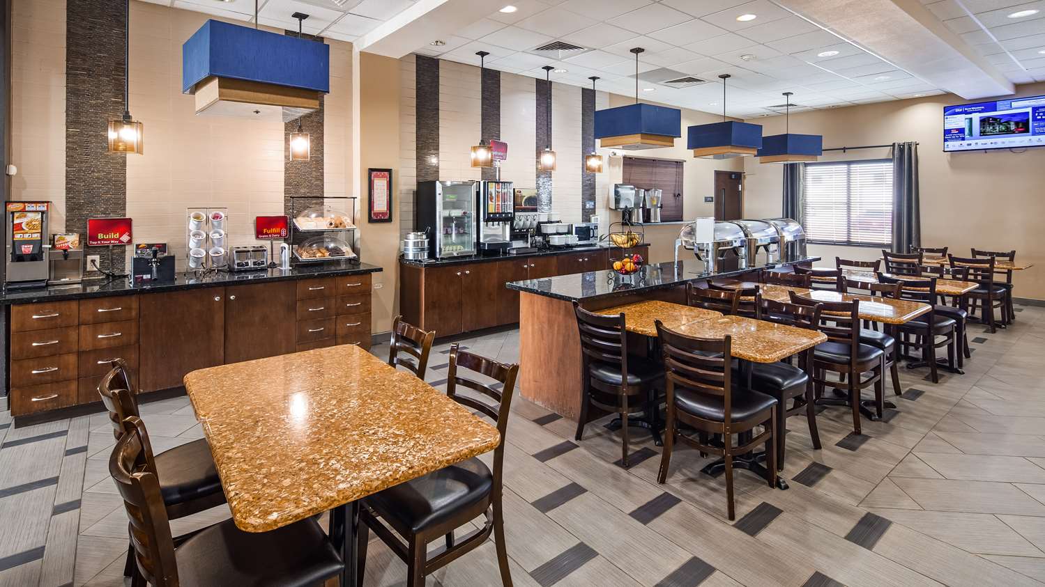 Best Western Plus Williston Hotel & Suites 40/50