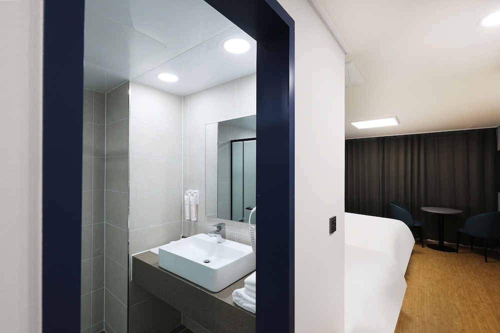 Mokpo Ocean Hotel 46/48