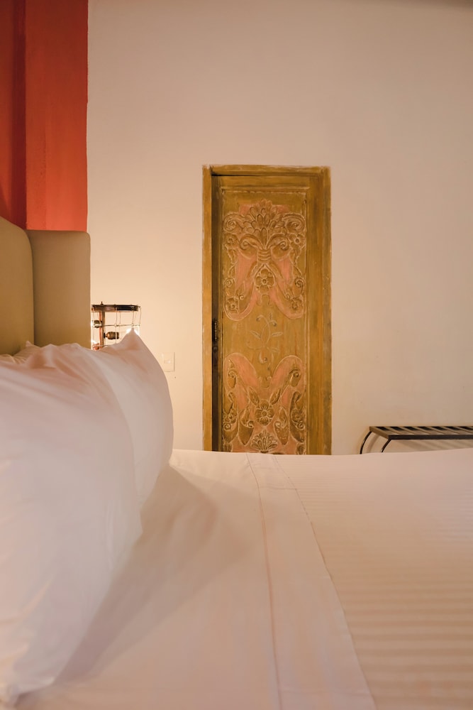 Casaluna Hotel Boutique 35/65