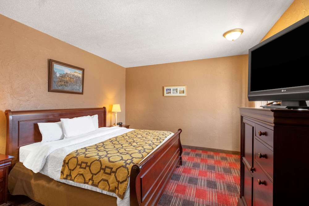 Baymont by Wyndham Spearfish 17/40