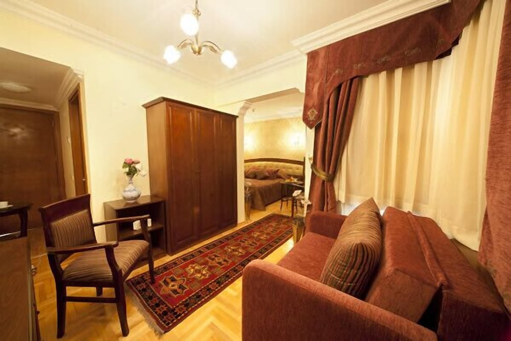 Turquhouse 49/70