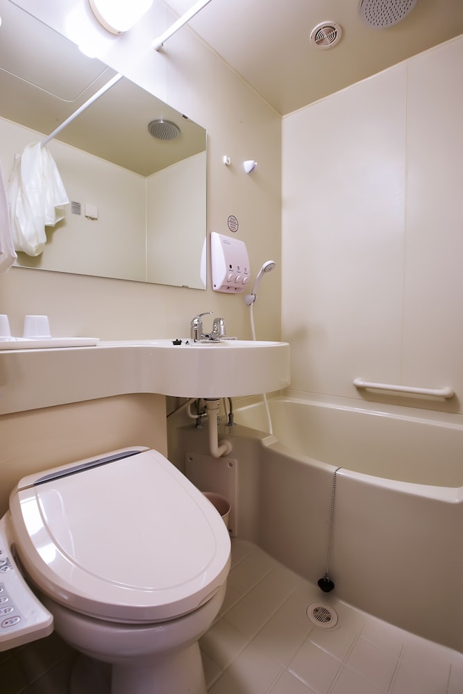 Toyoko Inn Seoul Yeongdeungpo 34/37
