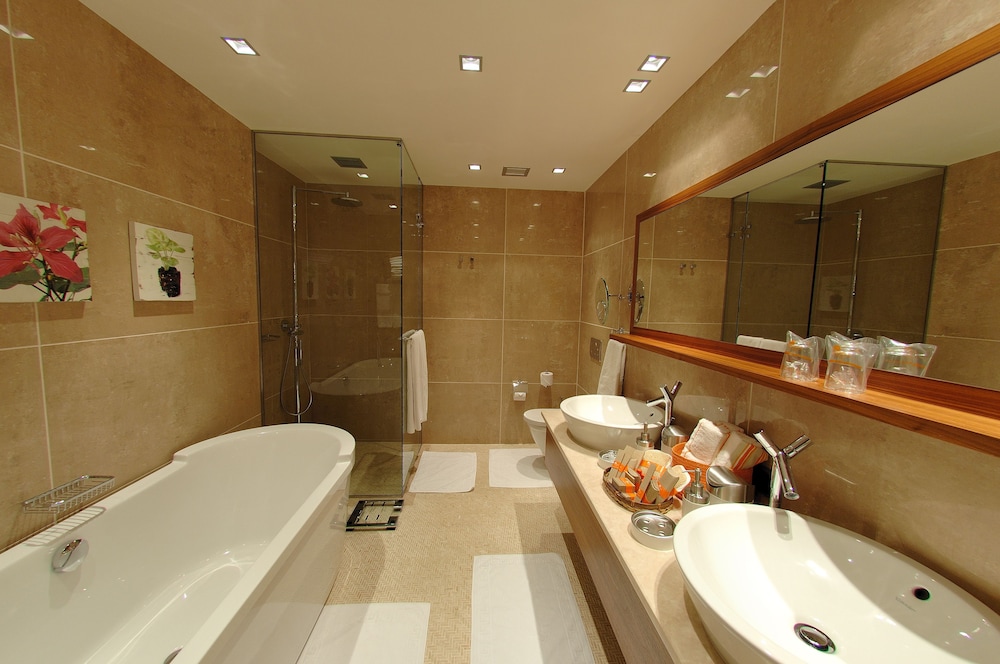 Elegance Hotels International Marmaris 48/50