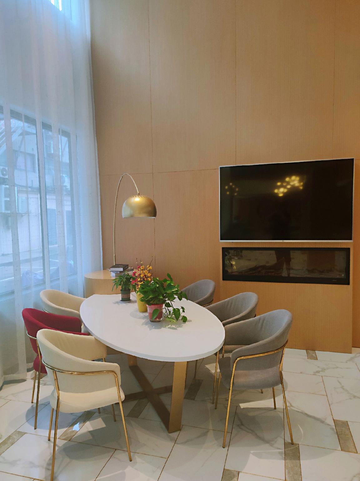 Magnotel Hotel (Suzhou Wujiang Wanbao Plaza) 12/18