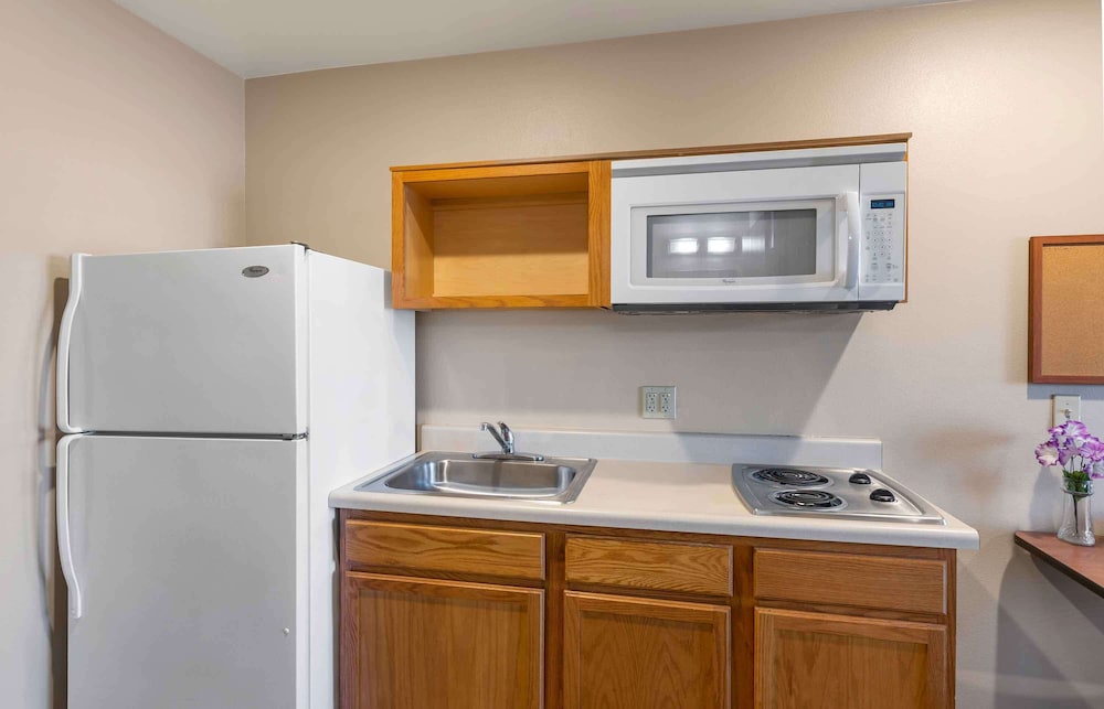 Extended Stay America Select Suites - Loveland 40/43
