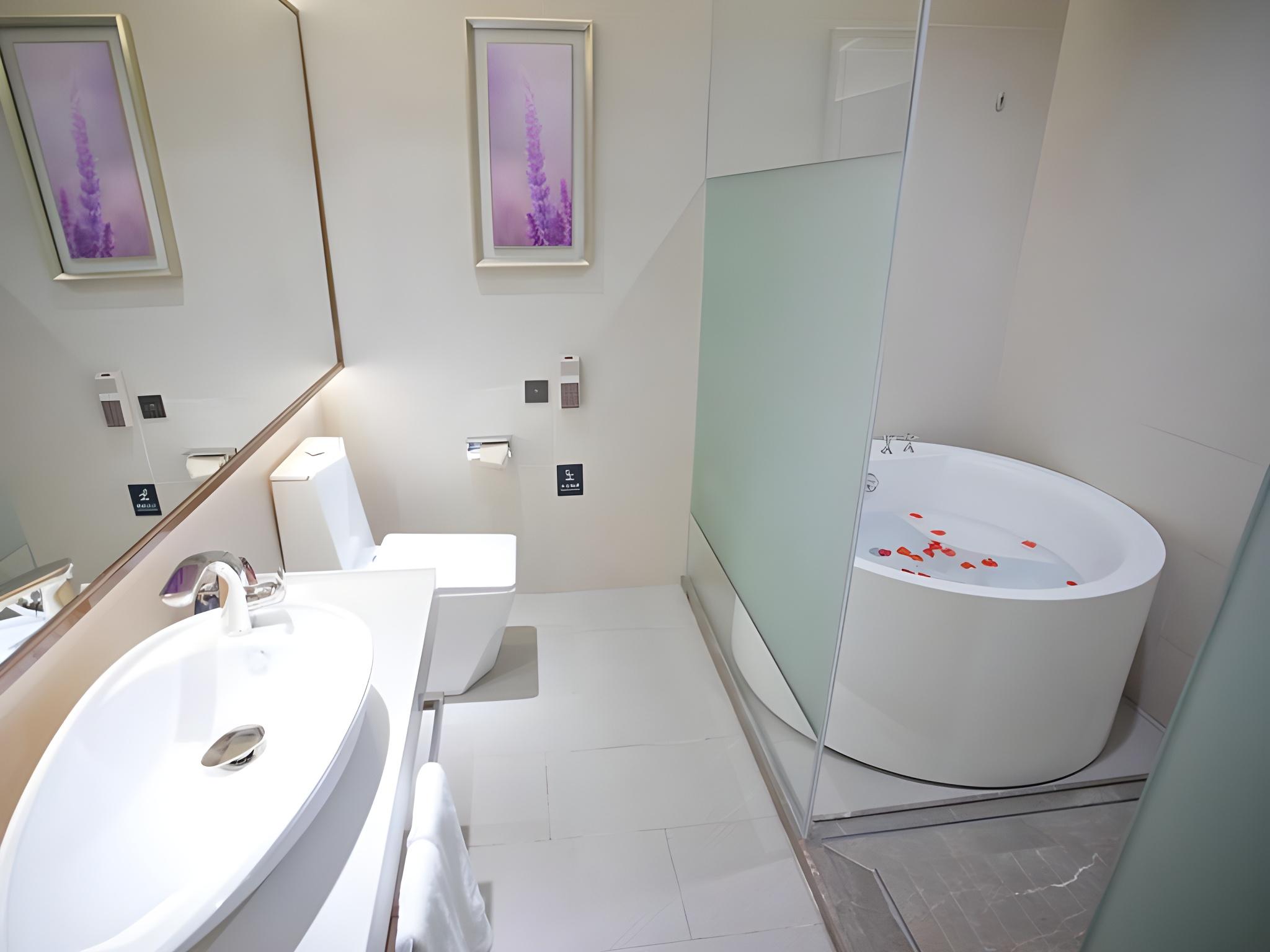 Lavande Hotel (Shenzhen Xili Metro Station) 31/33