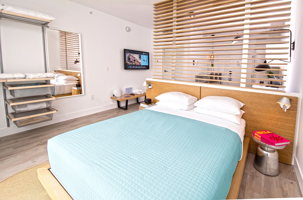 6080 Design Hotel by Eskape Collection 20/75