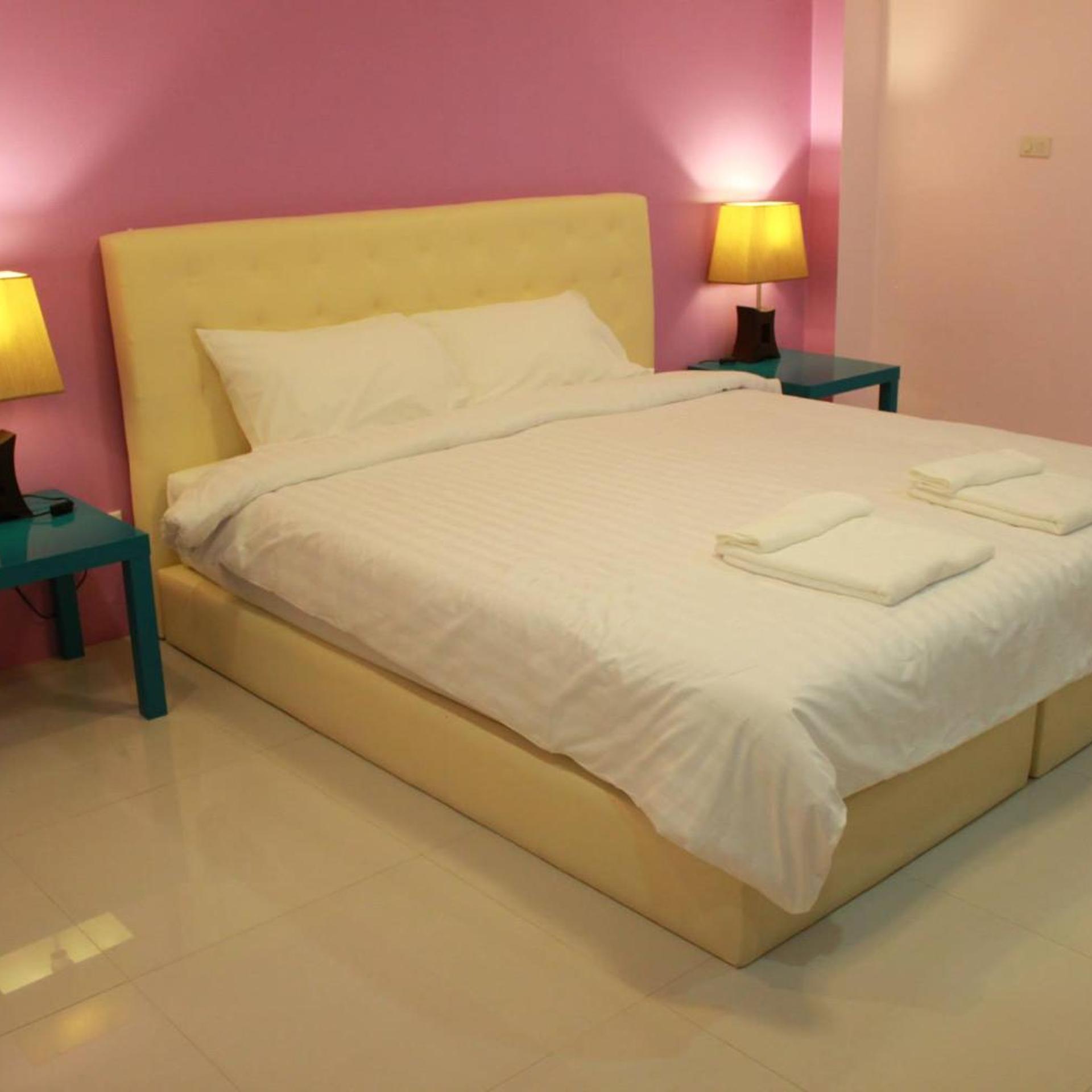 Room, King Bed, Balcony