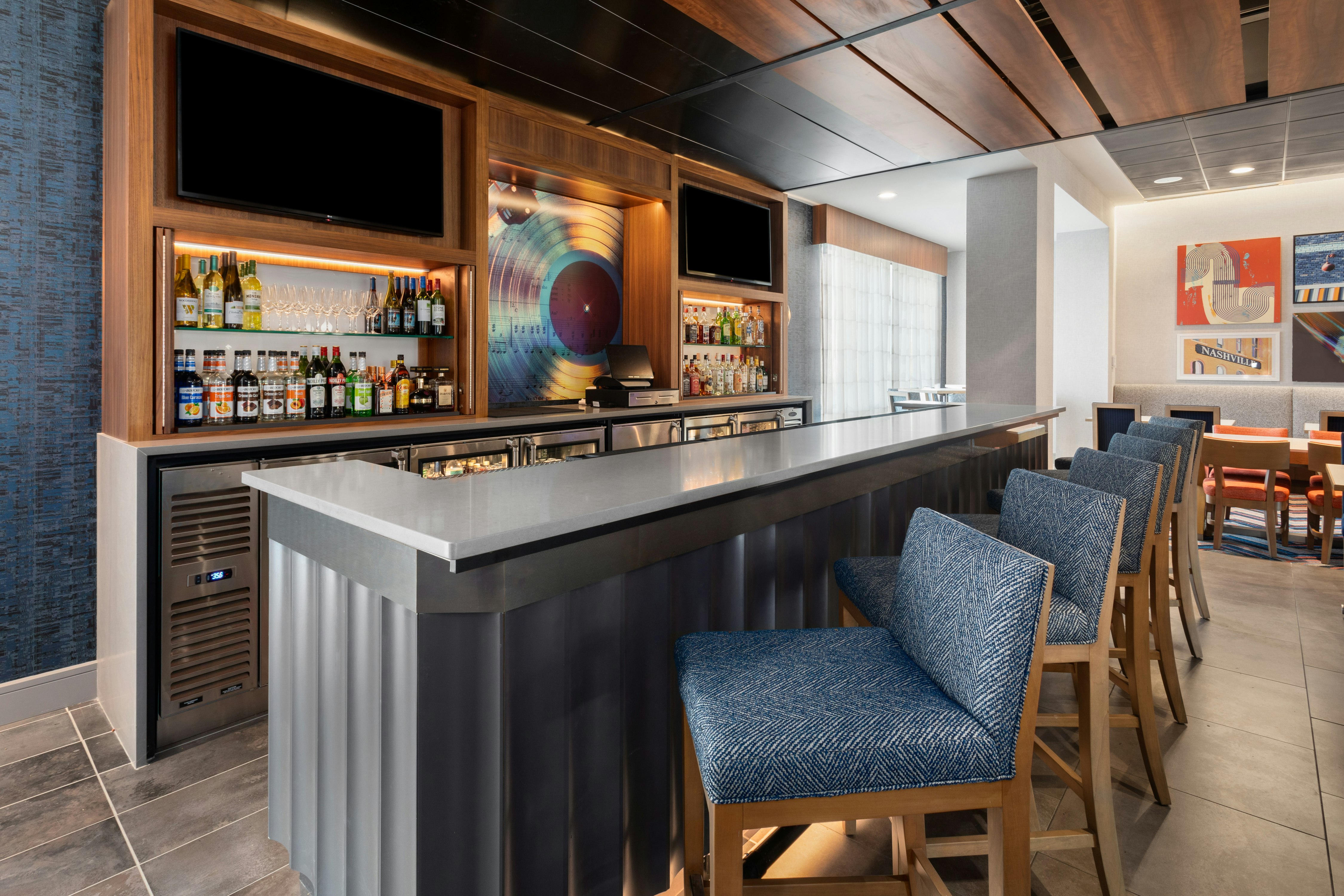 Hampton Inn By Hilton Nashville Airport Century Place 30/42