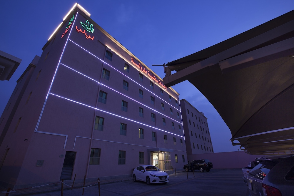 فندق لي لي النخيل(Palms Lily Hotel Suites) 3/33