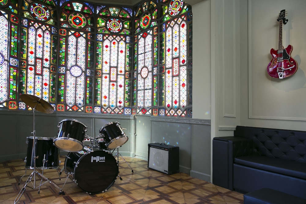 Sant Jordi Hostels Rock Palace 28/42