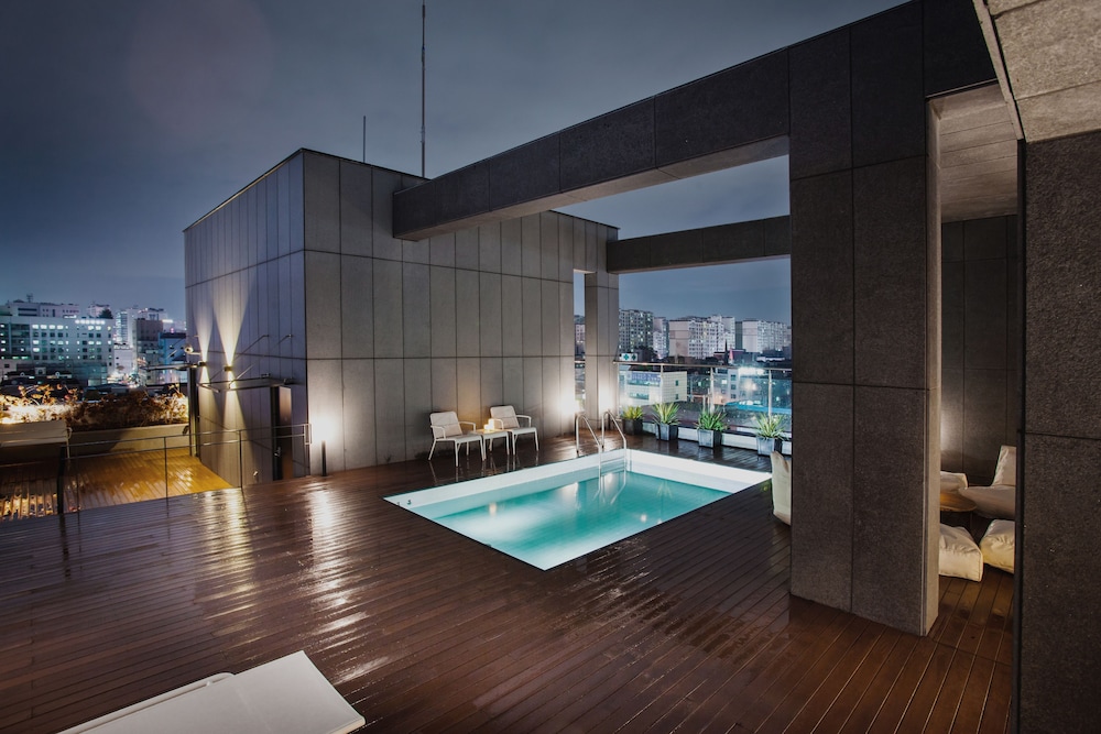 Gaden Hotel 38/56