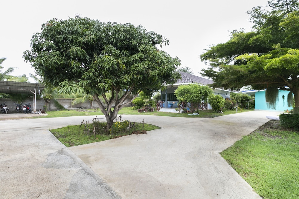 Sansuk Resort 40/45