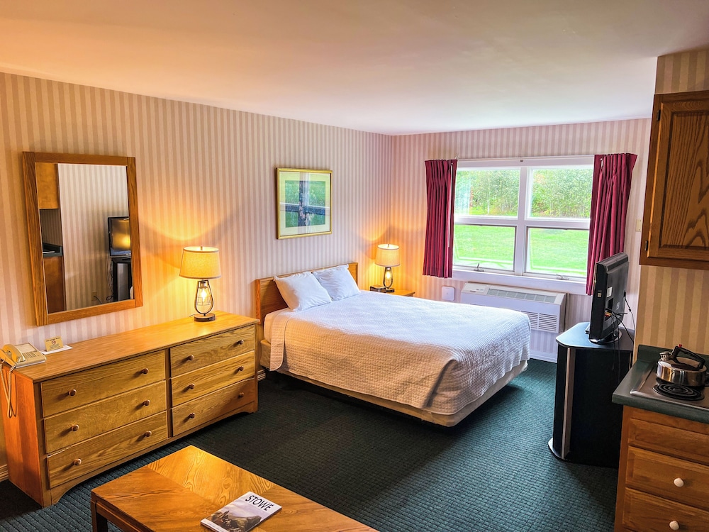 Stowe Motel Snowdrift 28/65