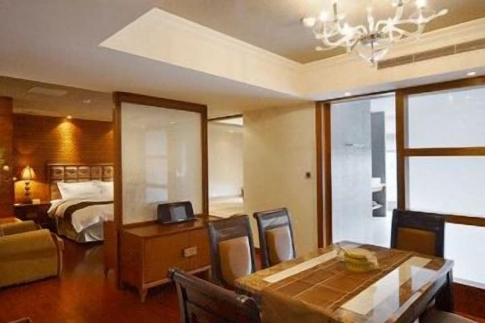 Cedarwood Villa 13/46