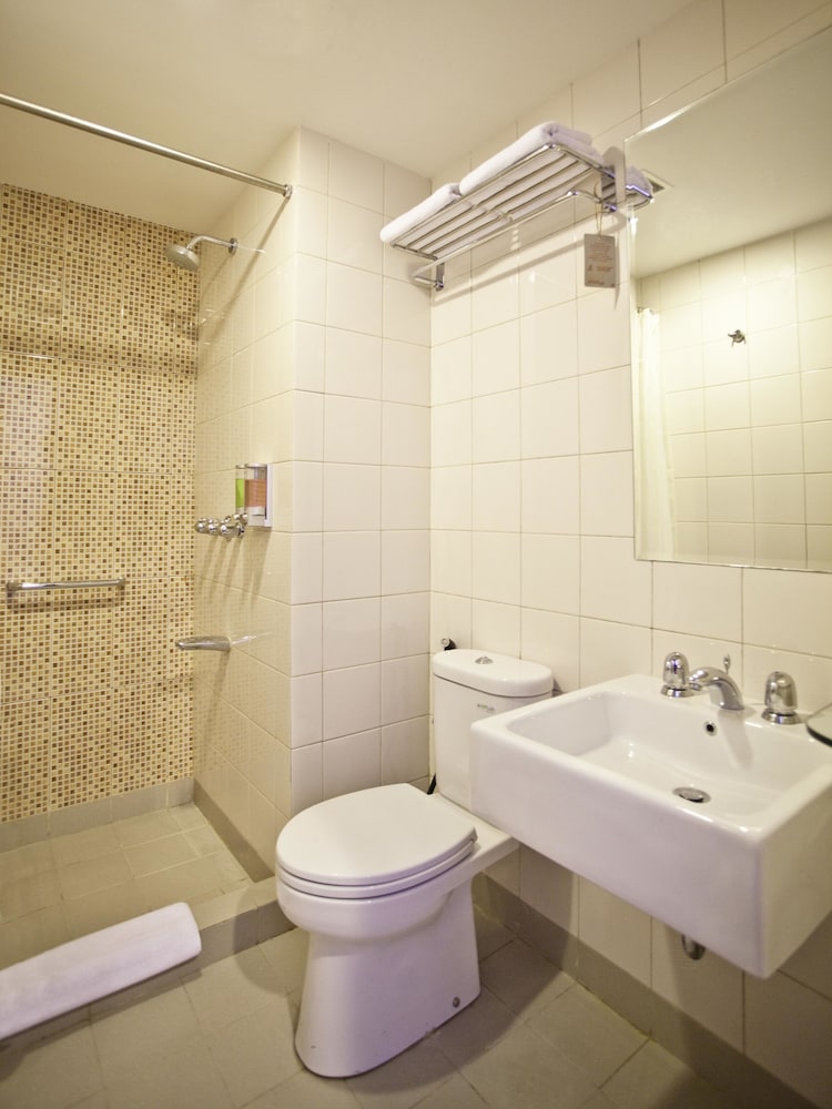 Amaris Hotel Dewi Sri - Bali 8/34