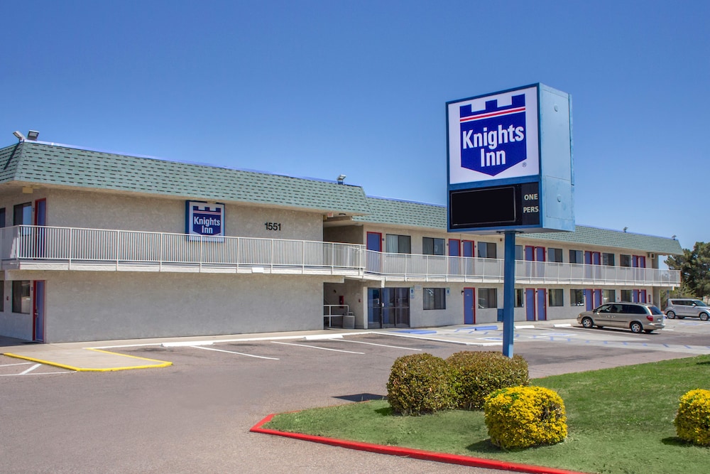 Knights Inn Sierra Vista East Fry 1/40